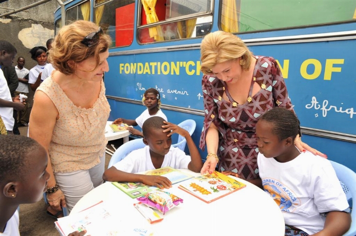 Caravane de bienveillance - Children of Africa propose la distraction par la culture